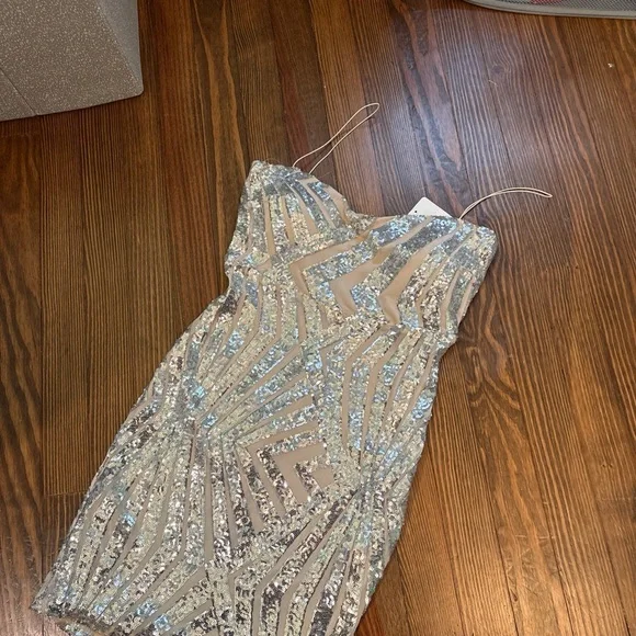 Dainty Hooligan Cross Roads Sequin Mini Dress color - Picture 6 of 6